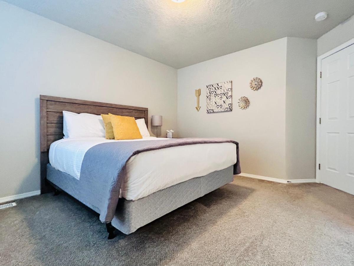 The Getaway Se Boise Condo Across The Street From Greenbelt, Bown Crossing And Boise River 3Bd 3Bath, 4 Beds! Lovely, Homey, Dining Table Seats 6 Eksteriør bilde
