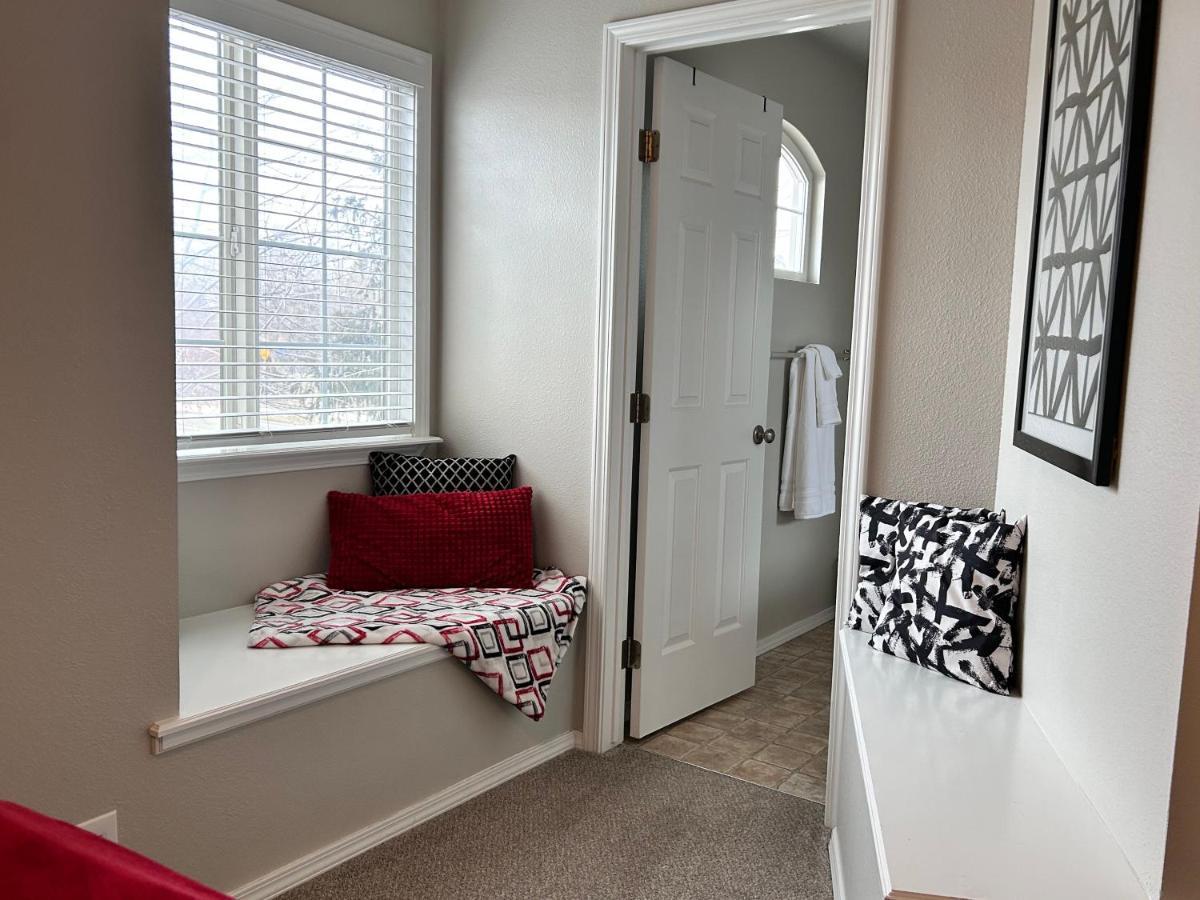 The Getaway Se Boise Condo Across The Street From Greenbelt, Bown Crossing And Boise River 3Bd 3Bath, 4 Beds! Lovely, Homey, Dining Table Seats 6 Eksteriør bilde