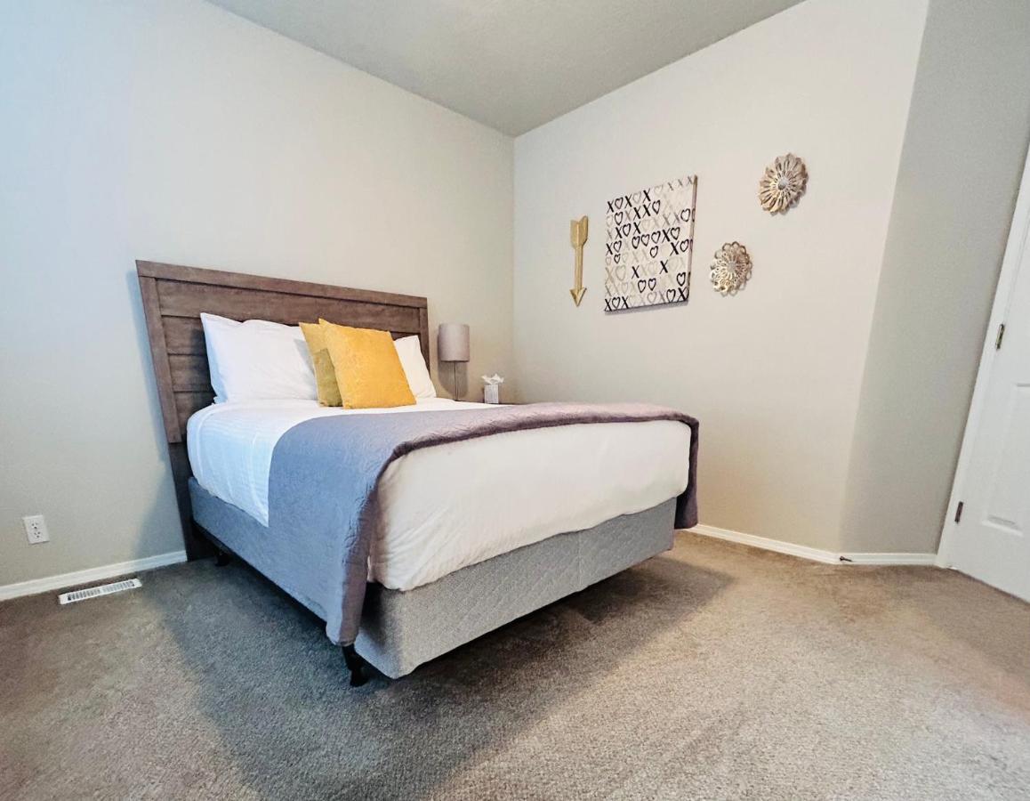 The Getaway Se Boise Condo Across The Street From Greenbelt, Bown Crossing And Boise River 3Bd 3Bath, 4 Beds! Lovely, Homey, Dining Table Seats 6 Eksteriør bilde
